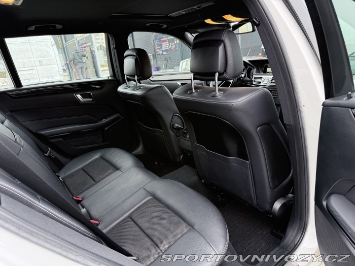 Mercedes-Benz E 200 CDI, AUTOMAT, KOMBI 2013