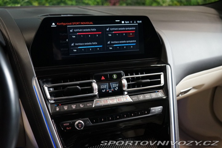 BMW 8 840i*XDRIVE*B&W*PANO* 2022