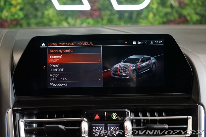 BMW 8 840i*XDRIVE*B&W*PANO* 2022