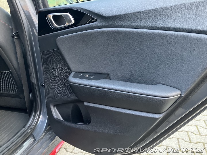 Kia ProCeed 1.6 T-GDI, Manuál 2019