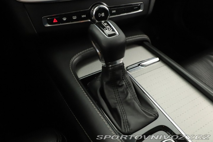 Volvo V90 Cross Country  T6 2.0 AWD 2018