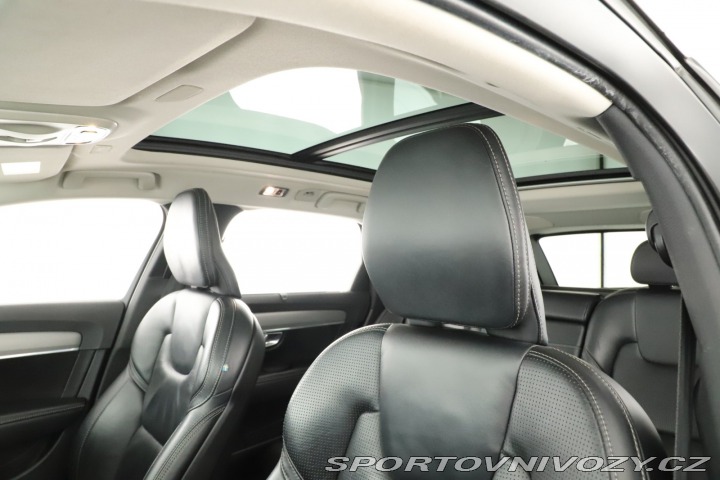 Volvo V90 Cross Country  T6 2.0 AWD 2018