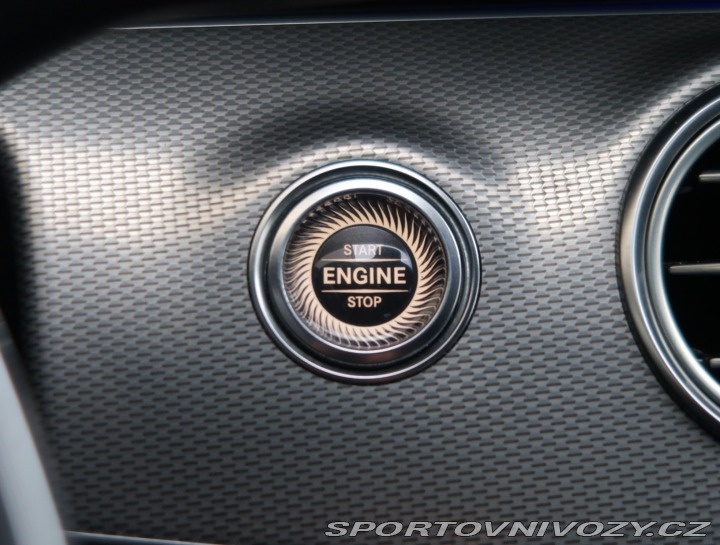 Mercedes-Benz E AMG Paket E 220 d 4MATIC 2018