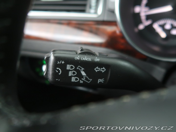 Škoda Superb Elegance 3.6 FSI V6 2013