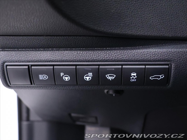 Toyota Corolla 2,0 e-CVT 132kW Executive 2021