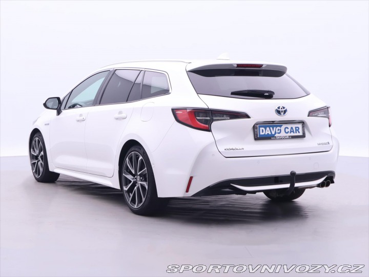 Toyota Corolla 2,0 e-CVT 132kW Executive 2021