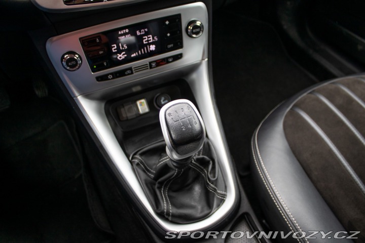 Lancia Delta 1.9 JTD TwinTurbo Platin 2009