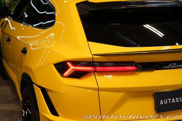 Lamborghini Urus PERFORMANTE*CARBON*ADAS*B 2025