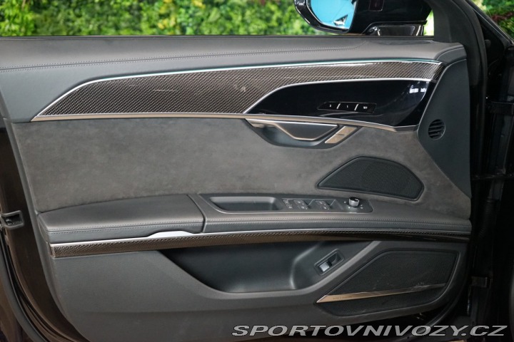 Audi S8 4.0*TFSI*QUTTRO*NEZ.TOP*T 2021
