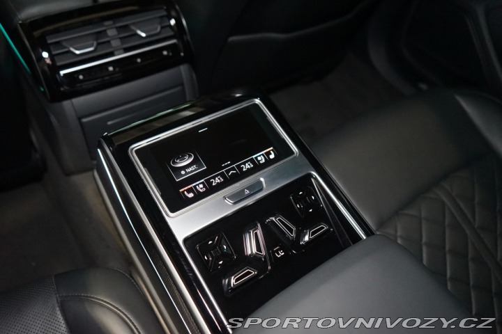 Audi S8 4.0*TFSI*QUTTRO*NEZ.TOP*T 2021