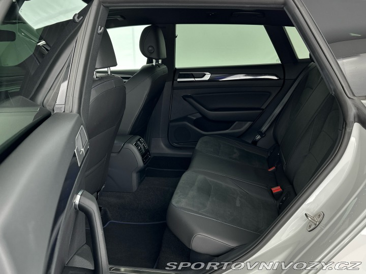 Volkswagen Arteon R 2.0 TSI 235kW 4Motion 2022