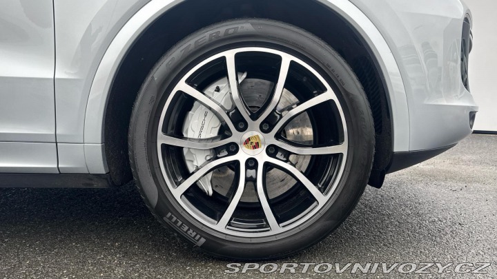 Porsche Cayenne Turbo 2019