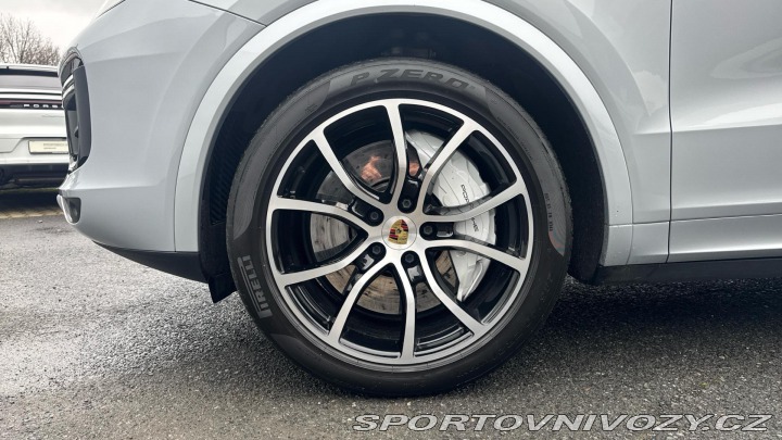 Porsche Cayenne Turbo 2019