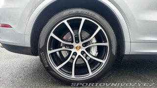 Porsche Cayenne Turbo 2019