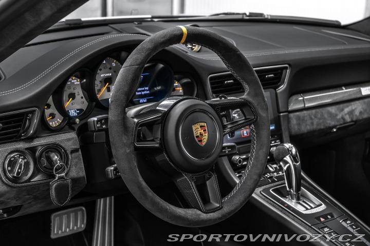 Porsche 911 GT2 RS/WEISSACH/CARBON/MA 2020