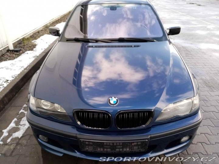BMW 3 BMW E46 320i 6 válec M 2003