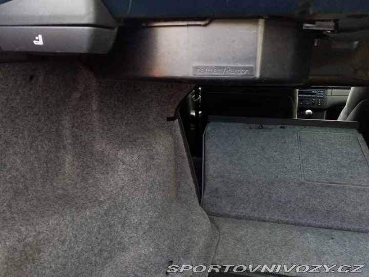 BMW 3 BMW E46 320i 6 válec M 2003