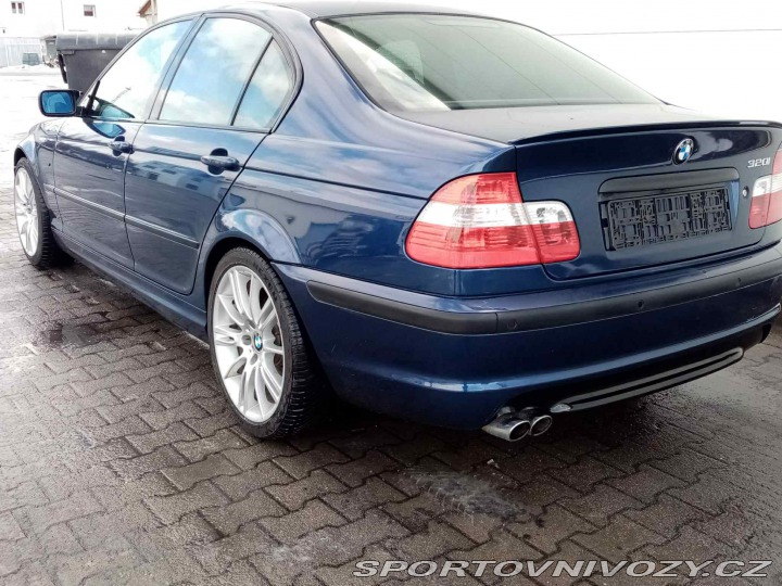 BMW 3 BMW E46 320i 6 válec M 2003