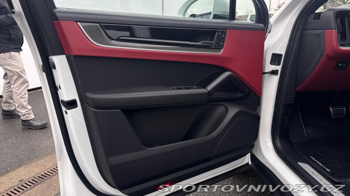 Porsche Cayenne S Coupé 2023