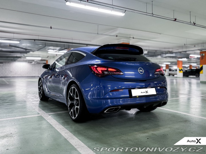 Opel Astra J OPC 2.0 Turbo 206 kW 2016