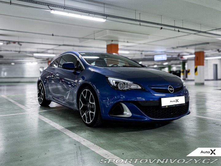 Opel Astra J OPC 2.0 Turbo 206 kW 2016