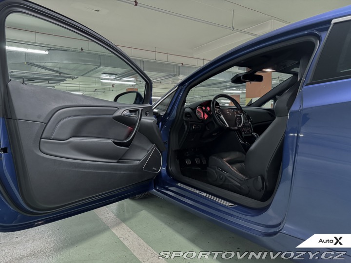 Opel Astra J OPC 2.0 Turbo 206 kW 2016