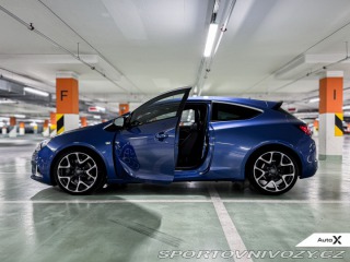 Opel Astra J OPC 2.0 Turbo 206 kW 2016