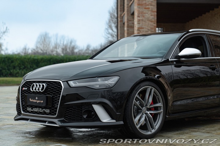 Audi RS6 AVANT 2015