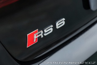Audi RS6 AVANT 2015