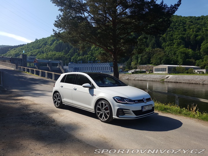 Volkswagen Golf GTI 2017