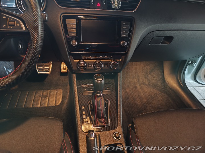 Škoda Octavia RS  2016