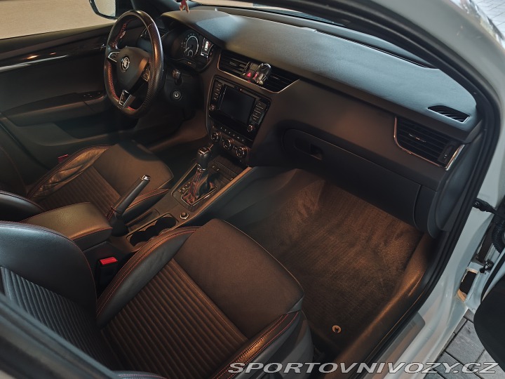 Škoda Octavia RS  2016