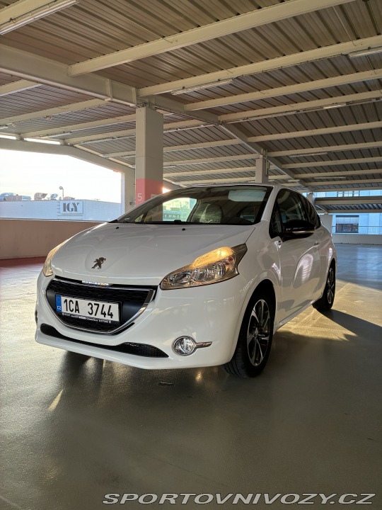 Peugeot Ostatní modely 208 2013