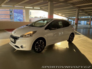 Peugeot Ostatní modely 208 2013