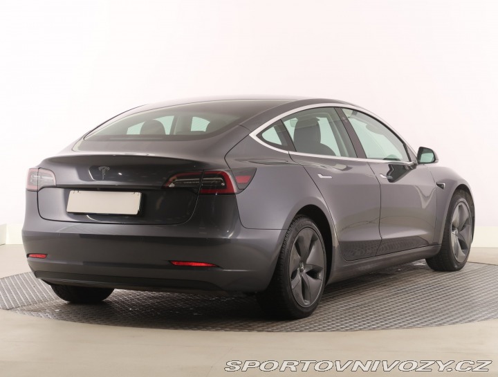 Tesla Model 3 Std Range Plus LFP 2020