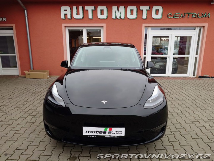 Tesla Model Y Long Range Dual Motor pro 2023