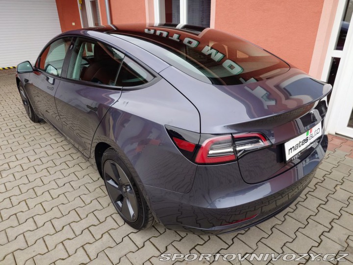 Tesla Model 3 Standard Range  239 kW SO 2021