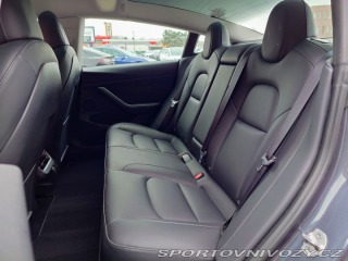 Tesla Model 3 Standard Range  239 kW SO 2021