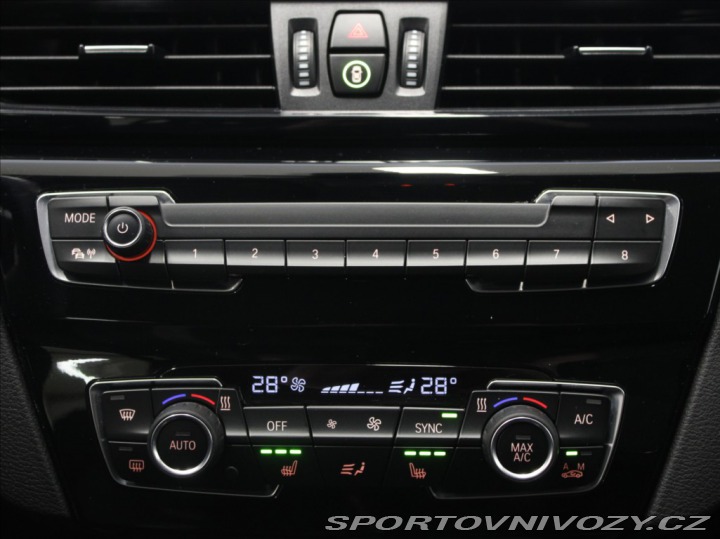 BMW X1 2,0 18d xDrive Sport LED 2020