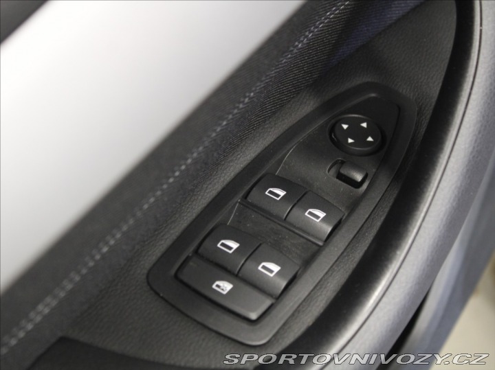 BMW X1 2,0 18d xDrive Sport LED 2020