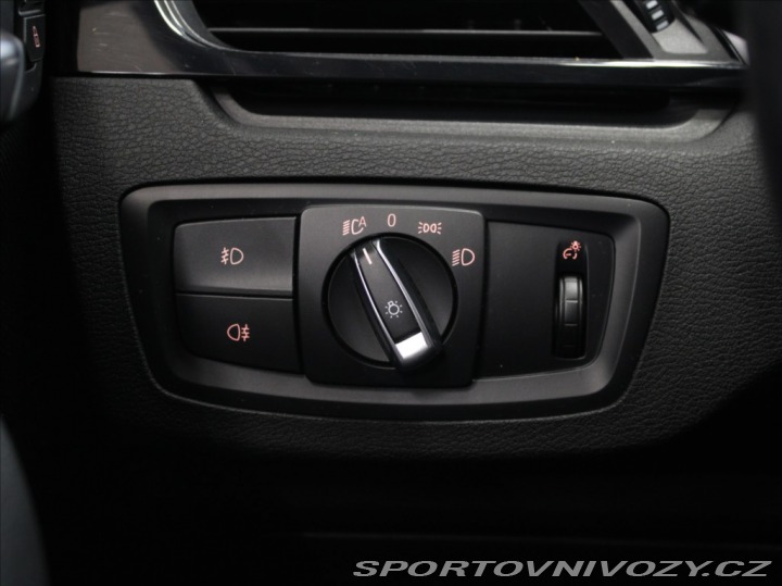 BMW X1 2,0 18d xDrive Sport LED 2020