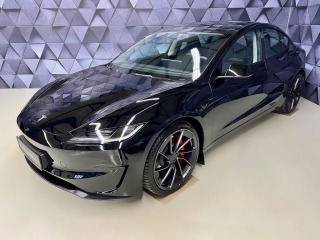 Tesla Model 3 AWD HIGHLAND PERFORMANCE
