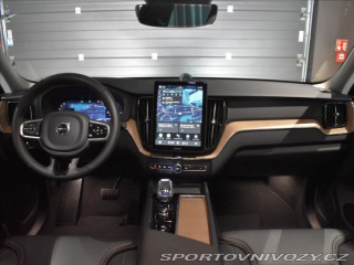 Volvo Ostatní modely XC60 2,0 T6 AWD Ultra B&W, 2025