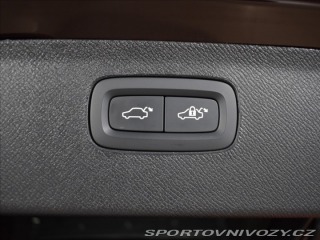 Volvo Ostatní modely XC90 2,0 T8 AWD Ultra Vzduch,P 2025
