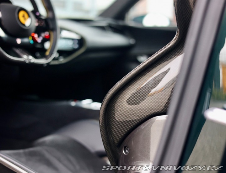 Ferrari SF90 Stradale 4.0 V8 1001PS 4 2021