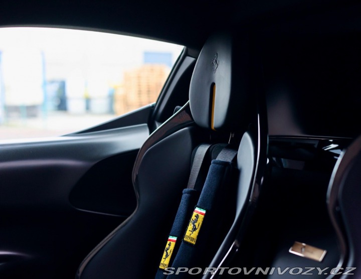 Ferrari SF90 Stradale 4.0 V8 1001PS 4 2021