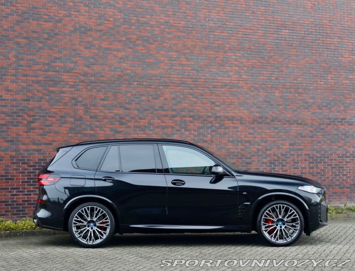 BMW X5 50e xDrive M SPORT | Ind 2025