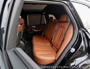 BMW X5 50e xDrive M SPORT | Ind 2025