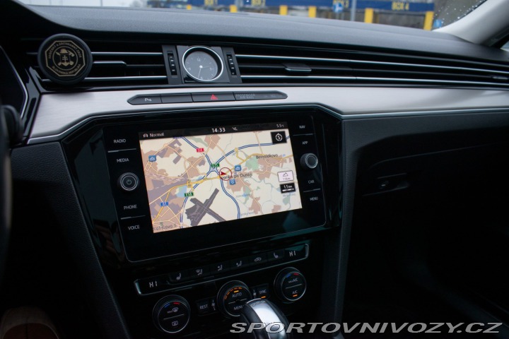 Volkswagen Ostatní modely Passat Variant Variant  2.0 BiTDI 240k H 2016