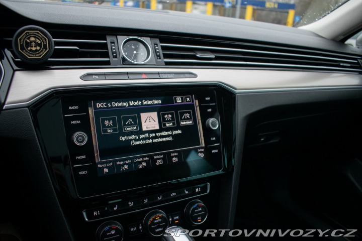 Volkswagen Ostatní modely Passat Variant Variant  2.0 BiTDI 240k H 2016